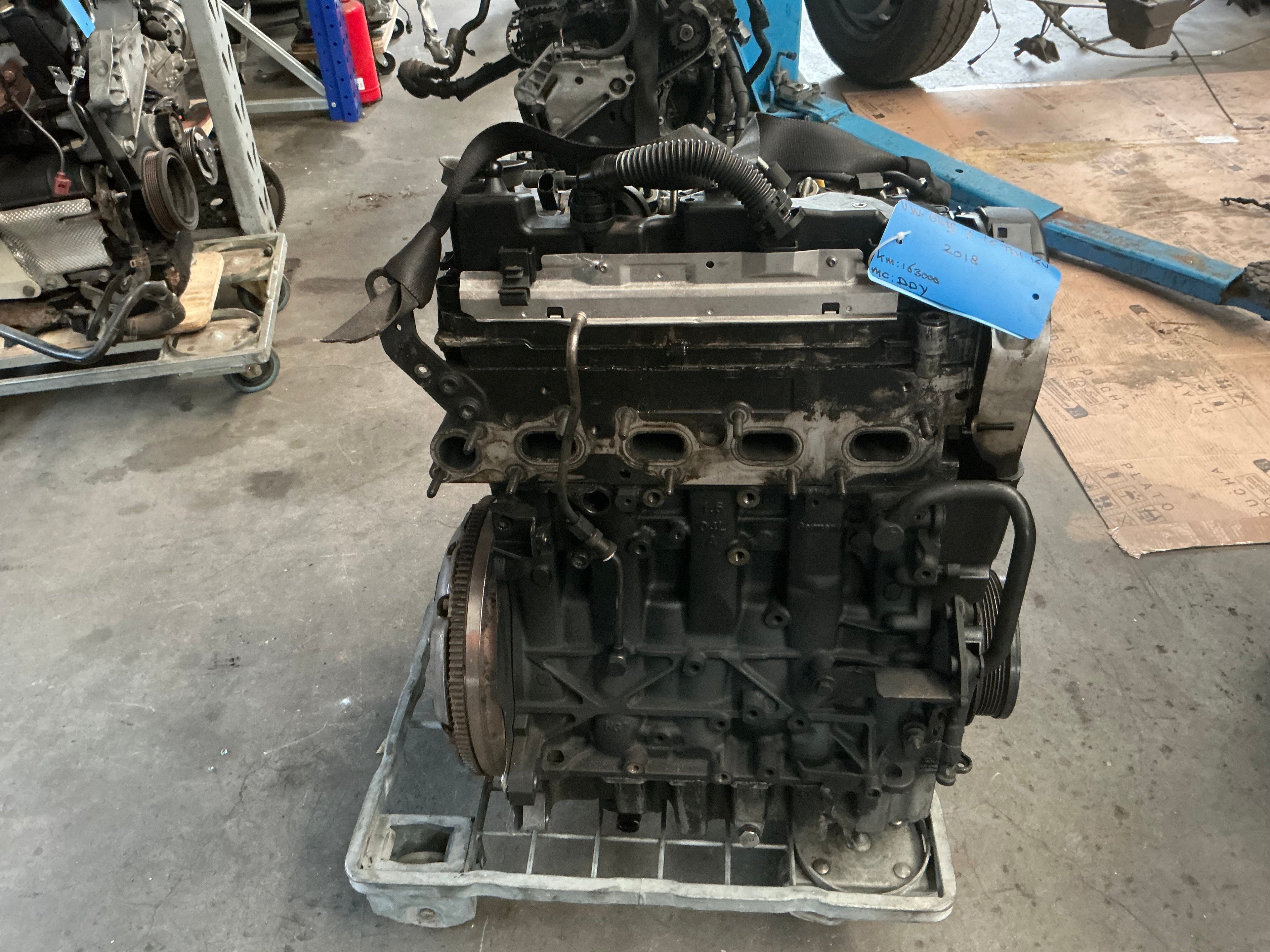 Motor vw golf 7 1.6 TDI  16V    DDY